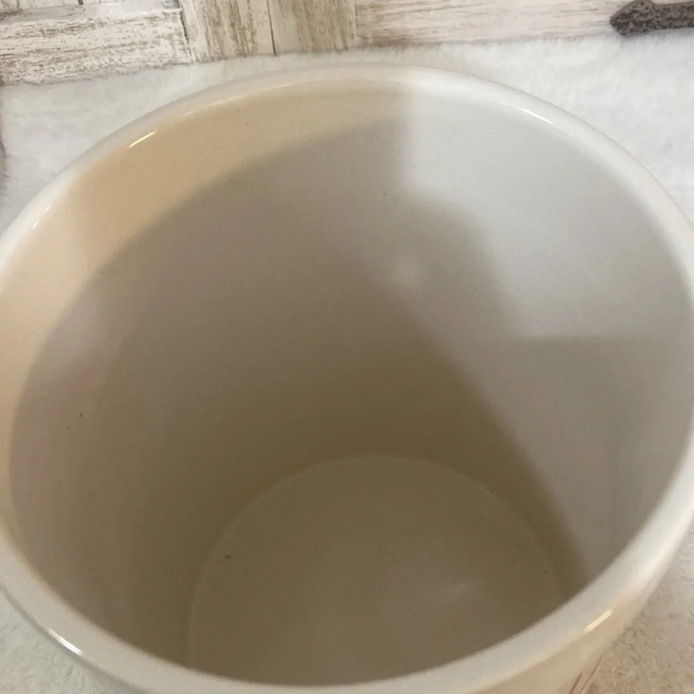 Rae Dunn Mrs. Claus’s Kitchen Crock